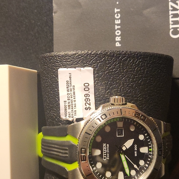 Citizen eco drive WR200 E168 - Picture 3 of 5